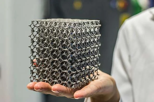Additive manufacturing process