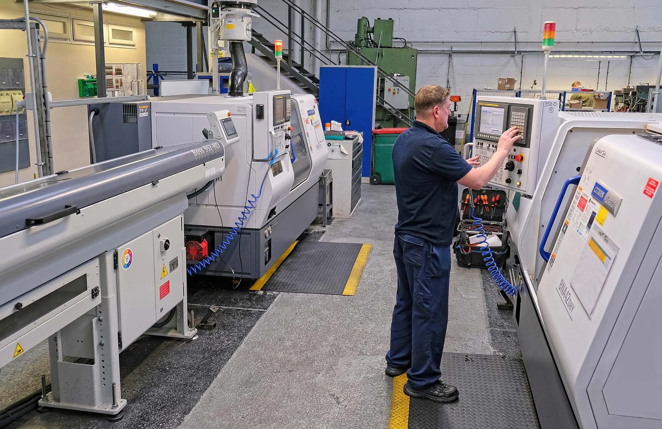 Precision processing machinery for marine parts